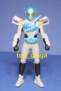 即決ライダーヒーローシリーズ 仮面ライダークローズチャージ 中古品　仮面ライダービルド