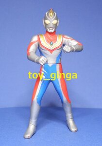 即決ウルトラマン ソフビフィギュア ウルトラマンダイナ フラッシュタイプ 中古品　バンプレスト製 アミューズメント専用景品