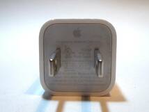 39460 Apple/アップル 純正 iPhone ACアダプター USB充電器 A1385_画像2