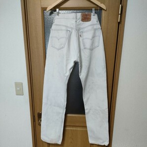 80s.USA製. Levi''s 501．ホワイトデニム ．カラーパンツ． デニムパンツ.アイスブルー.オールド.VINTAGE.DENIM.米国製.60s.70s.501．の画像3