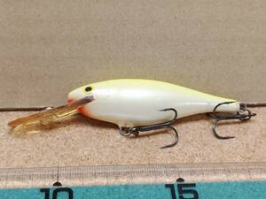 オールド ラパラ ＳＲ－８ シャッドラップラパラ ８センチ　カラー 蛍光イエロー(SFC) RAPALA Shad Rap RAPALA SR-8