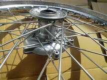 「GBは銀輪が似合う」クラブマン GB250 純正フロントホイール スポーク塗装無　タイヤ付き_画像4