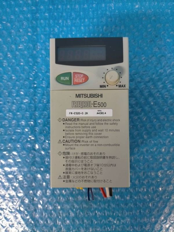 新品【東京発☆代引可】MITSUBISHI/ 三菱 インバーター FR-E520-3.7K