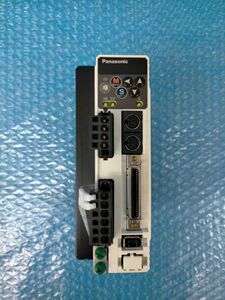 [CK3377] Panasonic パナソニック サーボドライバー AC SERVO DRIVER MBDDT2210 未使用品