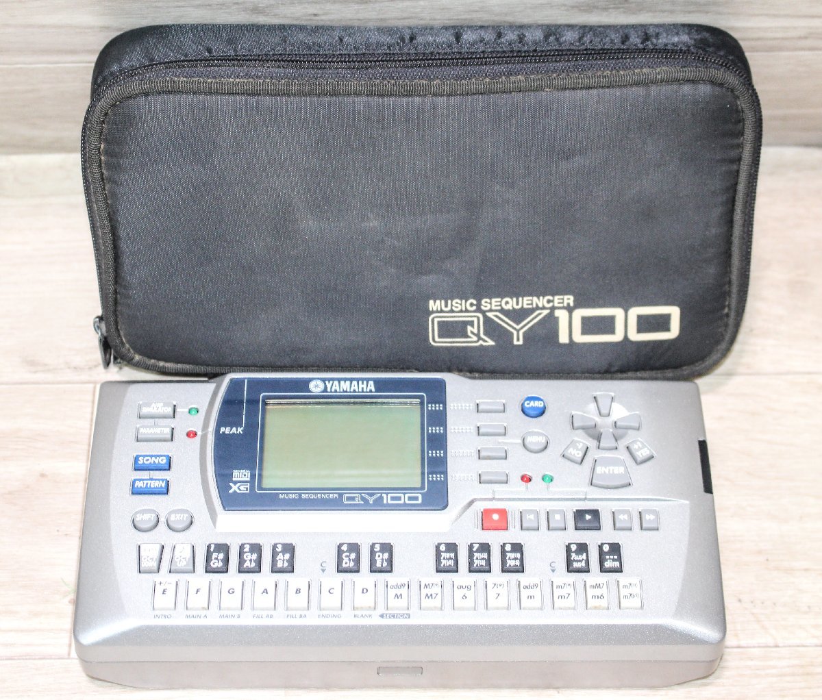 ヤフオク! -「yamahaシーケンサーqy100」の落札相場・落札価格