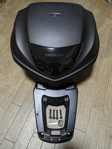 PCX125/150 純正オプション　リアボックス　キャリア付き　JF28eSP/KF12 JF56/KF18 JF81/KF30