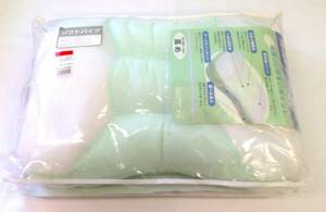 佐川発送　モリフン株式会社　ソフトパイプ枕SWEET　ライトグリーン＆ホワイト　寝具　01