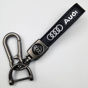 アウディ　Audi　本革 360度回転　キーホルダー ロゴ キーチェーン b