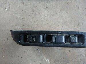 *23-3-25# Isuzu Elf Heisei era 18 year front after right window switch 4R