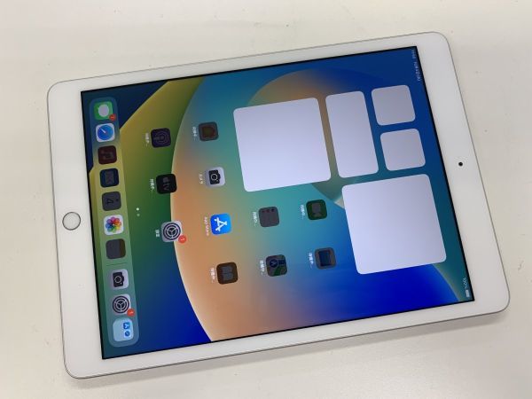 ☆送料無料☆良品☆WiFi☆A2270 iPad (第 8 世代) 32GB☆グレイ