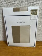 GIVENCHY　パンスト　パンティストッキング　M〜L マチ付　マチ付き　ベージュ　透明感　サポート　カカト付　ナイガイ　ジバンシー_画像1