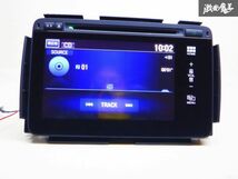 保証付 ホンダ 純正 RU1 RU2 ヴェゼル インターナビ カーナビ ナビ オーディオ DVD CD NVF-8338ZH 39100-T7A-J530-M1 即納_画像3