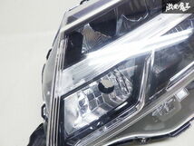 美品！ トヨタ 純正 M900A タンク 前期 LED ヘッドライト ヘッドランプ 左 左側 助手席 STANLEY W3917 即納_画像2