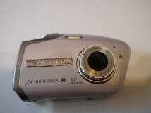 O001-μmini-2 OLYMPUS製デジカメμ-mini DIGITAL S(ジュエリーシルバー)_画像2