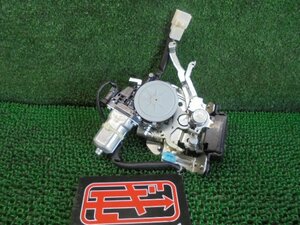 3EV3057 OB2)) トヨタ アイシス ANM10W/ANM15W 中期型 プラタナUセレクション 純正 バックドアイージークローザーモーター　D62-61342-C