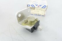 未使用在庫品　日産　純正部品　22020-42L10　トランジスタユニット　トランジスター　旧社　ニッサン　NISSAN_画像3