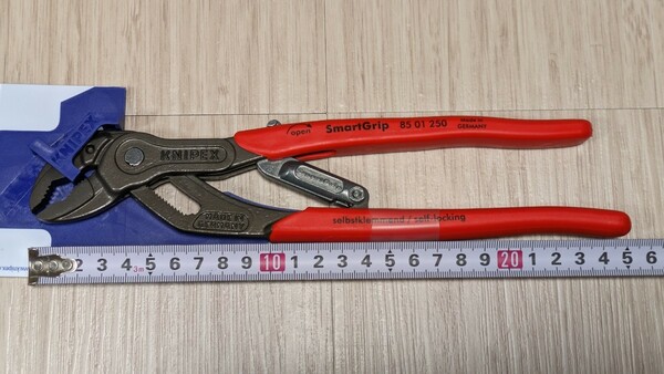 クニペックス【KNIPEX】250㎜　8501-250（SB）スマートグリップ ウォーターポンププライヤー新品未使用★在庫あり