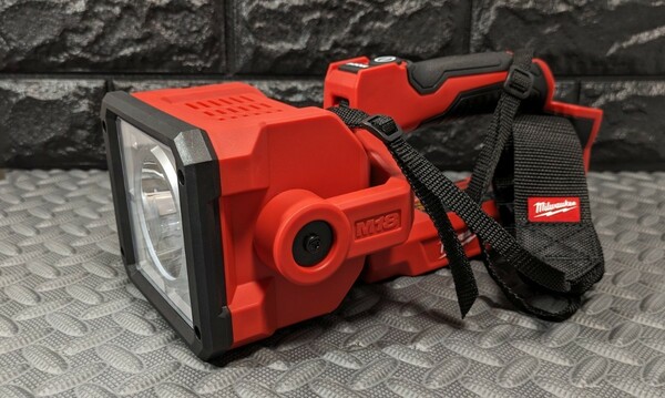 ミルウォーキーツール【Milwaukee】M18 LEDスポットライトM18 SLED-0 APJ　新品未使用★在庫あり