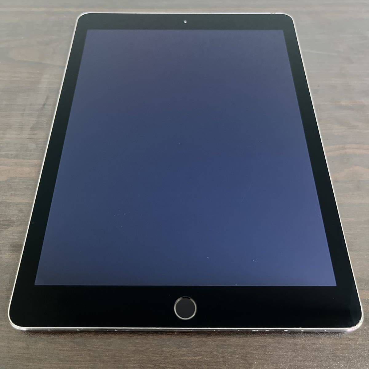 4194【電池最良好】【比較的美品】iPadAir3第3世代 64GB SIMフリー