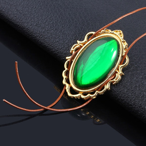 [ free shipping ] violet eva- garden necklace green stone brooch accessory cosplay small articles anime cos