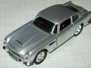 KiNSMART キンスマート プルバックカー ミニカー★アストンマーチンDB5 Aston Martin DB5 シルバー ダイキャスト アストンマーティン １/38