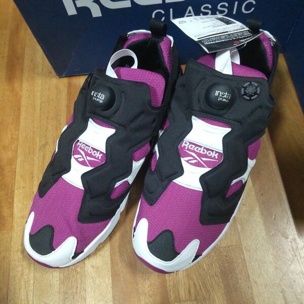 新品 リーボック INSTAPUMP FURY 