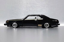 絶版 プレミアム 1/63 日産 スカイライン 2000ターボ GT-ES 改 ジャパン 深リム ロンシャン シャコタン カスタム 旧車 グラチャン (1/64)_画像3