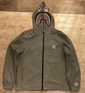 希少 A BATHING APE アベイシングエイプ SHARK HOODIE JACKET シャークパーカー ナイロン ジャケット 正規品 シルバー サイズ M