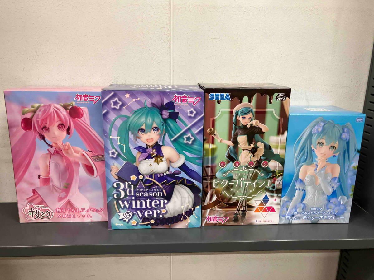 ヤフオク! -「初音ミク フィギュア セット」(初音ミク) (コミック