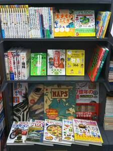 【児童書・学習まんが】児童書 約50冊 まとめ売りセット(サバイバルシリーズ/なぜ？どうして？/日本の歴史/世界の歴史/図鑑/地図/他)