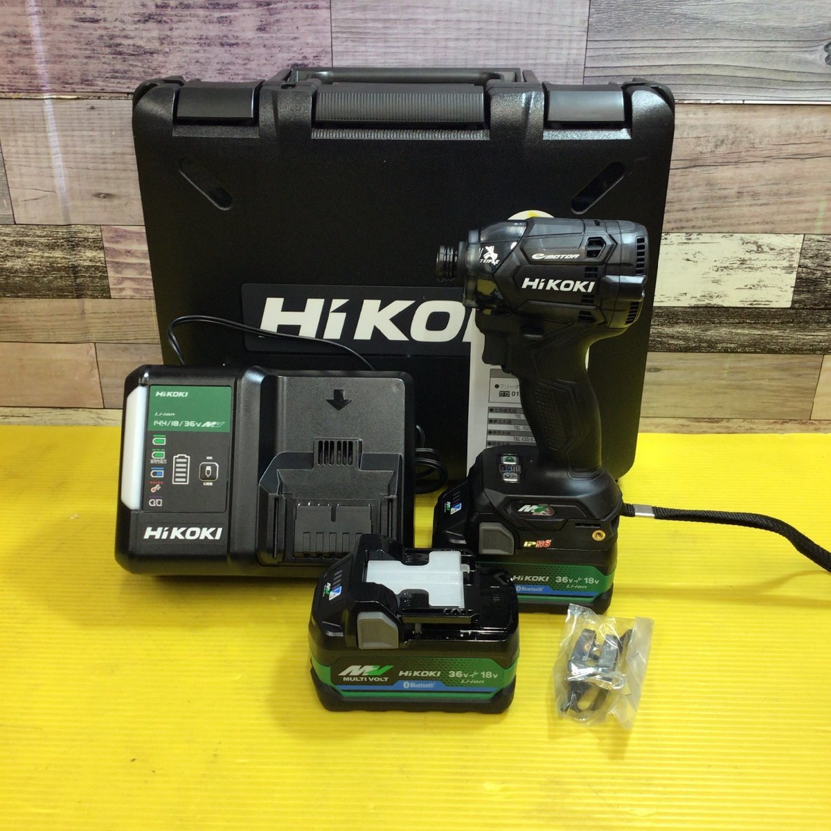 HiKOKI WH36DC (2XPS) [アグレッシブグリーン] オークション比較