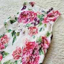 【極美品】ドルチェ&ガッバーナ 花柄 レース 総柄 ノースリーブ ワンピース DOLCE&GABBANA フローラル フラワー FLOWER ドレス　結婚式　_画像2