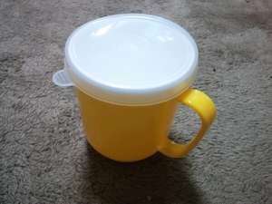 Цветная чашка с кружкой для кормления с крышкой светло -желтый желтый японский язык