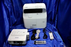 輝度3500lm/1036ｈ・0ｈ EPSON/エプソン 液晶プロジェクター EB-685WT+インターフェイスボックス ELPCB03+ペン(2本)+リモコン他付 47309Y