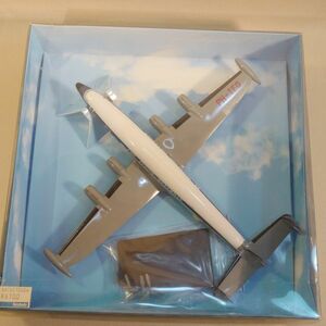 CMD's Nostalgic models Lockheed Constellation /Lockheed Constellation 1/125 KLM PH-TFQ flying Dodge man 