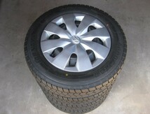 TOYOTA スタッドレスタイヤ 165/70R14 PCD100 14インチ 4穴 4本_画像1