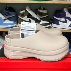 ほぼ新品 adidas アディダス アディフォーム スタン ミュール 25.5cm ワンダータープ ベージュ 即完売品 希少サイズ