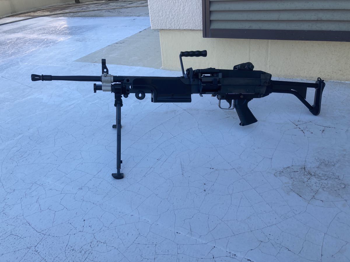 実物 FN M249 MINIMI SAW ミニミ 二脚 バイポッド 新型 初期( 首振り