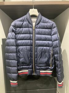 MONCLER モンクレール ダウン ガムブルー