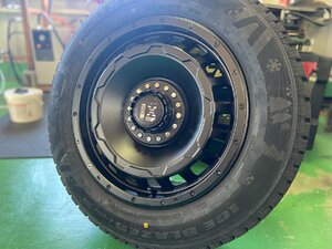 10月発送 スタッドレス SAILUN WST3 265/70R17 120/150プラド FJクルーザー 17インチ 新品 タイヤホイールセット 1台分 ノーマル車高対応