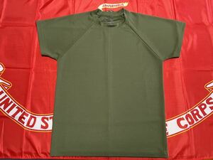 中古美品　USMC DRY-DUKE アンダーシャツ　MEDIUM OD③