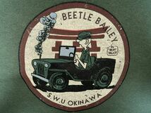 中古　US ARMY BETTLE BAILEY S.W. U OKINAWA FOODIE JERZEES製　MEDIUM OD_画像7