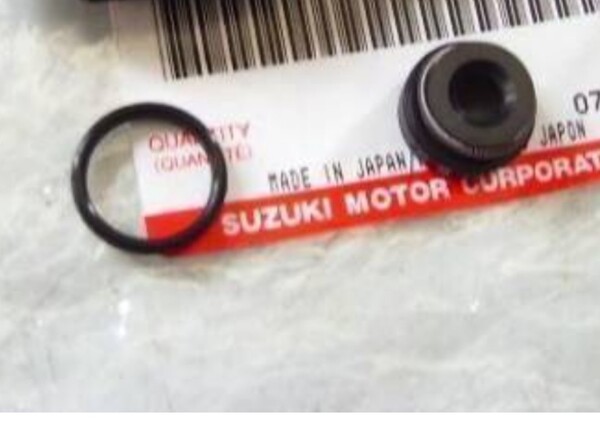 PAYPAY送料込みGSX400DW GS250FW GF250 タコ メーター 取り出し オイ ルシール SUZUKI 純正