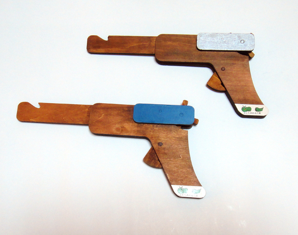 連発式　木製　輪ゴム銃　2丁セット　縁日ゲーム　木のおもちゃ