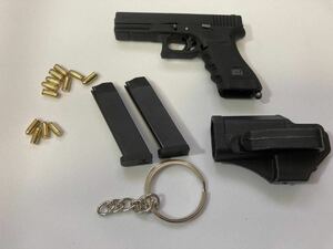 【金属製】Glock 17 G17 1/3スケール ミニチュア金属製モデルガン！収納ケース付き！排莢アクション！ホールドオープンも！分解可能