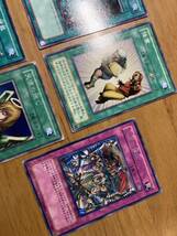 ☆遊戯王 禁止カードまとめ売り　ハリケーン　強奪　強引な番兵　押収　天使の施し　王宮の弾圧_画像4