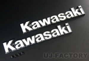 MAD MAX KAWASAKI カワサキ エンブレム ホワイト 左右セット 2枚 初期型/ ネジピッチ122mm ショートピッチ (O91-2204) タンクエンブレム