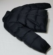 美品 本物保証 MONCLER モンクレール 確実正規品 高品質ダウン100% 極暖 軽量 ダウンジャケット 青タグ 茶タグ ショート丈 ブラック ベニス_画像10