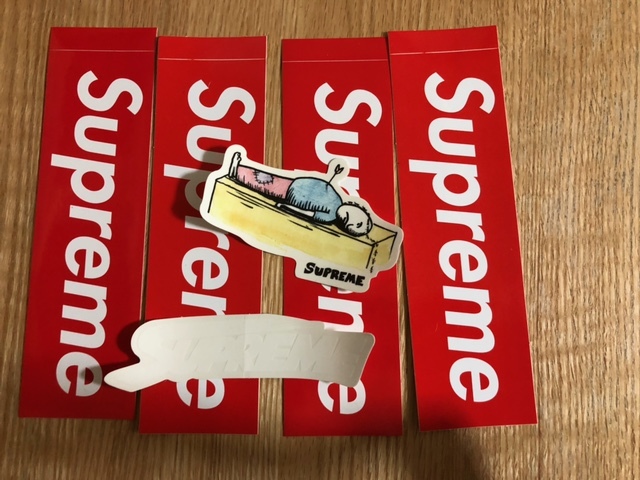 Supreme ステッカー Sticker Set Box Logo Gold Tiffany Burberry Bag 