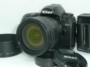 ★美品★ NIKON ニコン D70S ボディ ＋ AF-S DX NIKKOR 18-70mm F3.5-4.5G レンズキット バッテリー付属 #N263